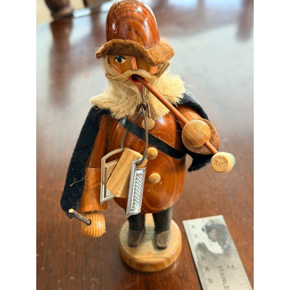 Hand-Carved Erzgebirge GDR Wooden Spice Peddler Smoker Figurine With Accessories